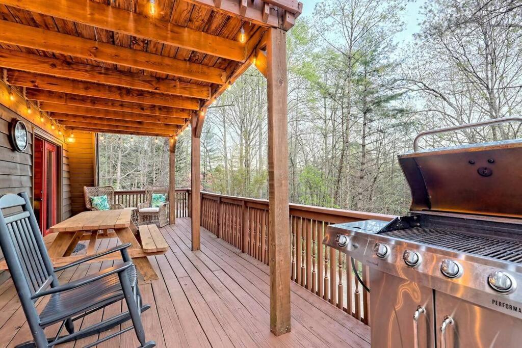 Near Downtown Helen - Hottub, Sauna, Game Room, Fire Pit Kültér fotó