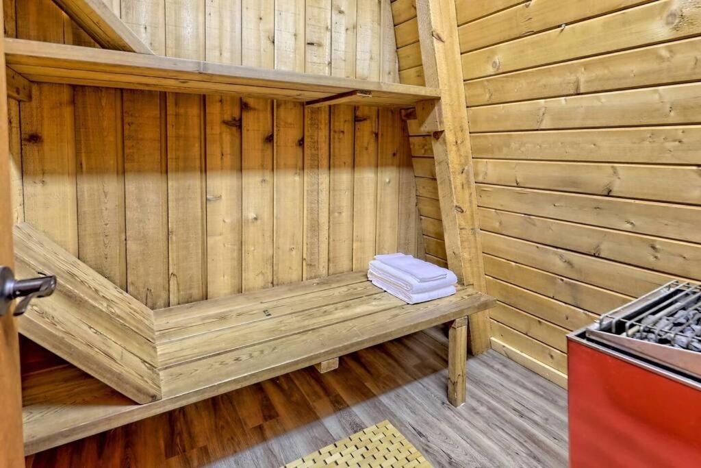 Near Downtown Helen - Hottub, Sauna, Game Room, Fire Pit Kültér fotó